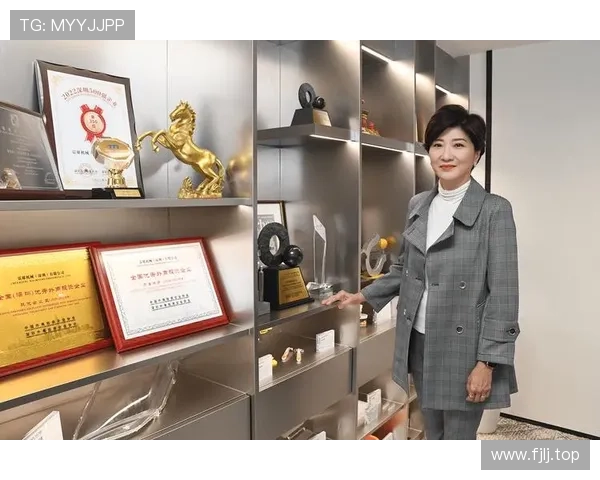 从贫困到巅峰十位历经艰辛崛起的传奇企业家奋斗史